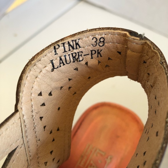 Beautiful L’Artiste spring step pink heeled flower sandals - Picture 13 of 15